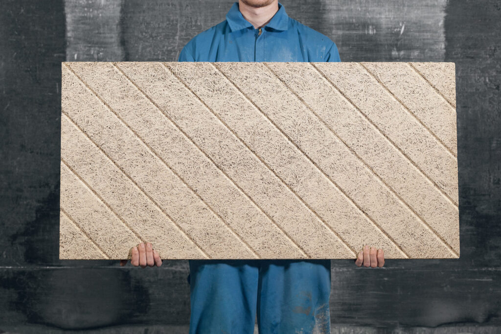 BAUX-factory-wood-wool-inside-factory-holding-acoustic-panel-5-scaled-1